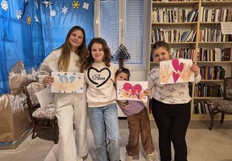 Tjedan ispunjen učenjem, zagrljajima i dječjom radošću u Gradskoj knjižnici Novalja