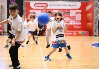 Čvarci i Lički tigriči najbolje ekipe na Telemach Danu sporta u Gospiću Ana, Filip, Sara i Ivano najbrži u Ličko-senjskoj županij