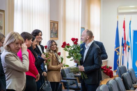 Povodom Dana žena održan tradicionalni prijem za zaposlenice Ličko-senjske županije i njenih ustanova