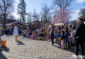 Šarenilo, igra i tradicija obilježili početak „Uskrsa u Otočcu“