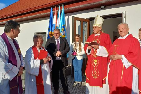 Blagdan sv. Jurja obilježen misom, novim kipom i otvorenjem Kulturnog centra u Jezeranama