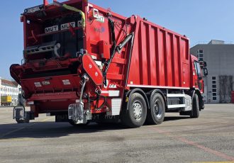 Novo komunalno vozilo za učinkovitiji odvoz otpada na području Općine Perušić