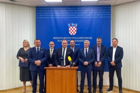 Vlada jača potpore: Više sredstava za mliječno govedarstvo i modernizaciju proizvodnje
