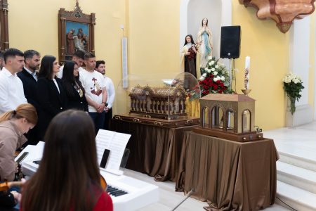 Svečano slavlje u Gospiću povodom dolaska relikvija svete Male Terezije
