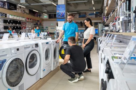 Vacom slavi 20 godina: Počeli rođendanski popusti do 50 % i nagradna igra s više od 50 vrijednih nagrada!