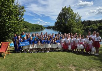 U Perušiću uspješno održan Zeleni sajam i 23. Veslačka regata