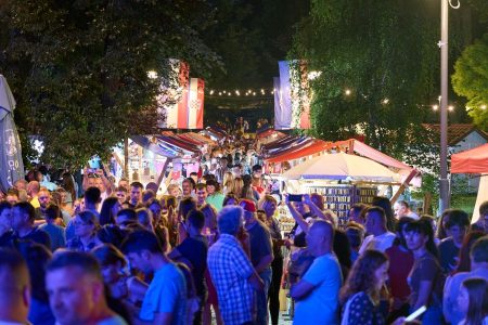 Eko Etno Gacka donosi dva dana fešte u Otočcu: Stižu Jole, tamburaši, domaći proizvodi i lovački gulaš