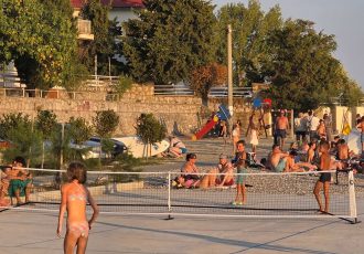 Pogledajte kako je bilo na pickleballu u Karlobagu