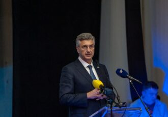 Plenković o aferi koja trese Gospić: „Riješit ćemo i ovaj problem“