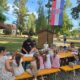 „Barbie Gačanka“ oduševila najmlađe u sklopu Dječjeg ljeta u Otočcu