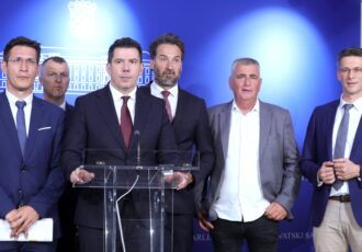 Most o aferi s otpadom u Lici: “Ako nitko politički ne odgovara, o kakvoj odgovornosti govorimo?”