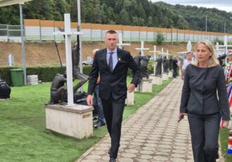 Ivan Penava s Janezom Janšom razgovarao o povratku hrvatskih žrtava iz Tezna