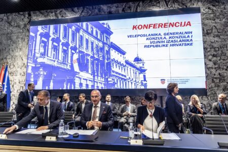 Godišnja konferencija hrvatskih diplomata: Grlić Radman, Jandroković i Marta Kos na otvaranju