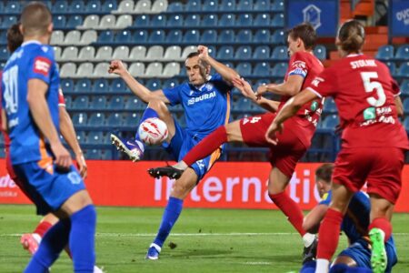 Varaždin pobijedio Rudeš 2:0 i preuzeo vrh HNL-a