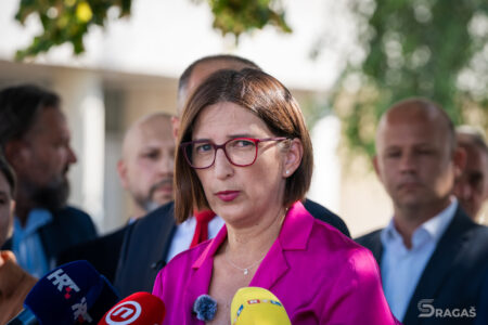 Marijana Puljak prozvala Bobana zbog požara u Omišu: Traži njegovu ostavku