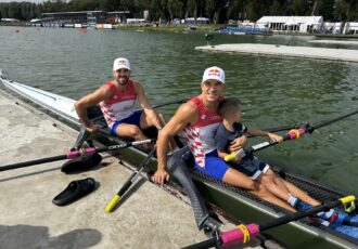 Sinkovići slavili u B finalu SP-a u Amsterdamu i sezonu završili pobjedom