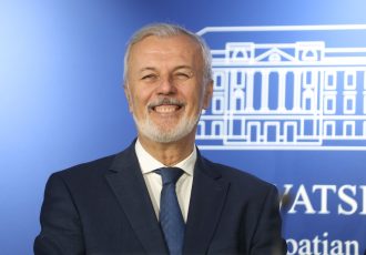 Sanader tražio sjednicu Odbora na Jakuševcu