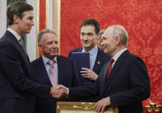 Putin razgovarao s Trumpovim izaslanicima o ratu u Ukrajini: Kremlj pregovore nazvao „iznimno korisnima“