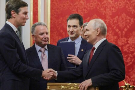Putin razgovarao s Trumpovim izaslanicima o ratu u Ukrajini: Kremlj pregovore nazvao „iznimno korisnima“