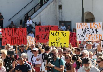 Otpad iz Gospića podigao Istru na noge
