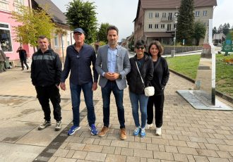 Miletić: Romi prijete smrću predsjedniku mjesnog odbora Brod na Kupi jer upozorava da se se događa devastacija prirode i okoliša!