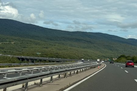 Vožnja u suprotnom smjeru na A1 kod Otočca