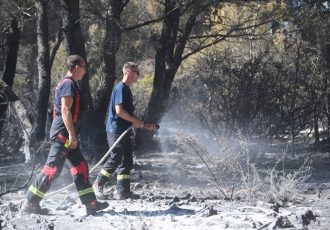 Požari na Braču i kod Sevida: Stanje jako dobro, moguće povlačenje dijela vatrogasaca