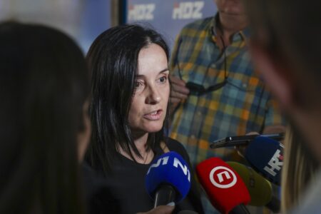 Vlada odlučila: HOLCIM i NEXE uklanjaju otpad iz Gospića, rok je 45 dana
