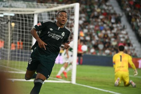 Real Madrid pobijedio Elche 3:2, Carlos Espí zabio u sudačkoj nadoknadi
