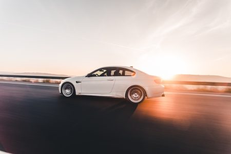 Država prodaje automobile od 130 eura: Na popisu Audi, Mercedes i Range Rover
