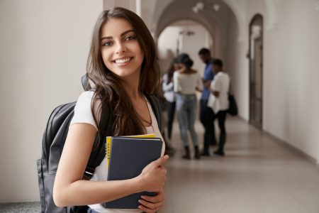 Studentski porezni limit 2026.: Koliko student smije zaraditi bez poreza i kada roditelj gubi olakšicu?